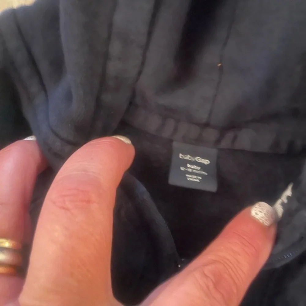 10/$20🔥Baby Gap Sweatshirt‎